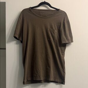 Banana Republic Chocolate Short Sleeve Tee